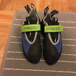 Evolve Nexxo brand new rock climbing shoes